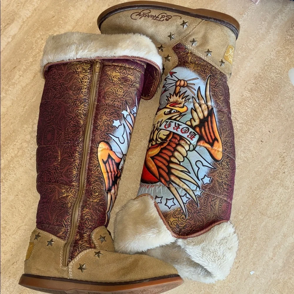 Ed Hardy Fleece Boots, women, 6 EUC Iconic Tattoo 
